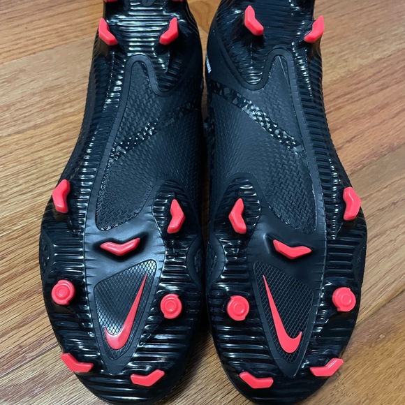 New Nike Phantom GT2 Pro FG Cleats Black Smoke Grey Mens Size 6.5 DA4432-001. main image 8